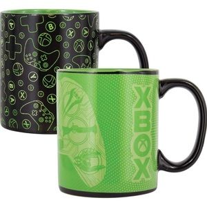 Paladone Xbox Heat Mug Sensitive Drinks Colour & Design Hot Coffee Tea Cup,